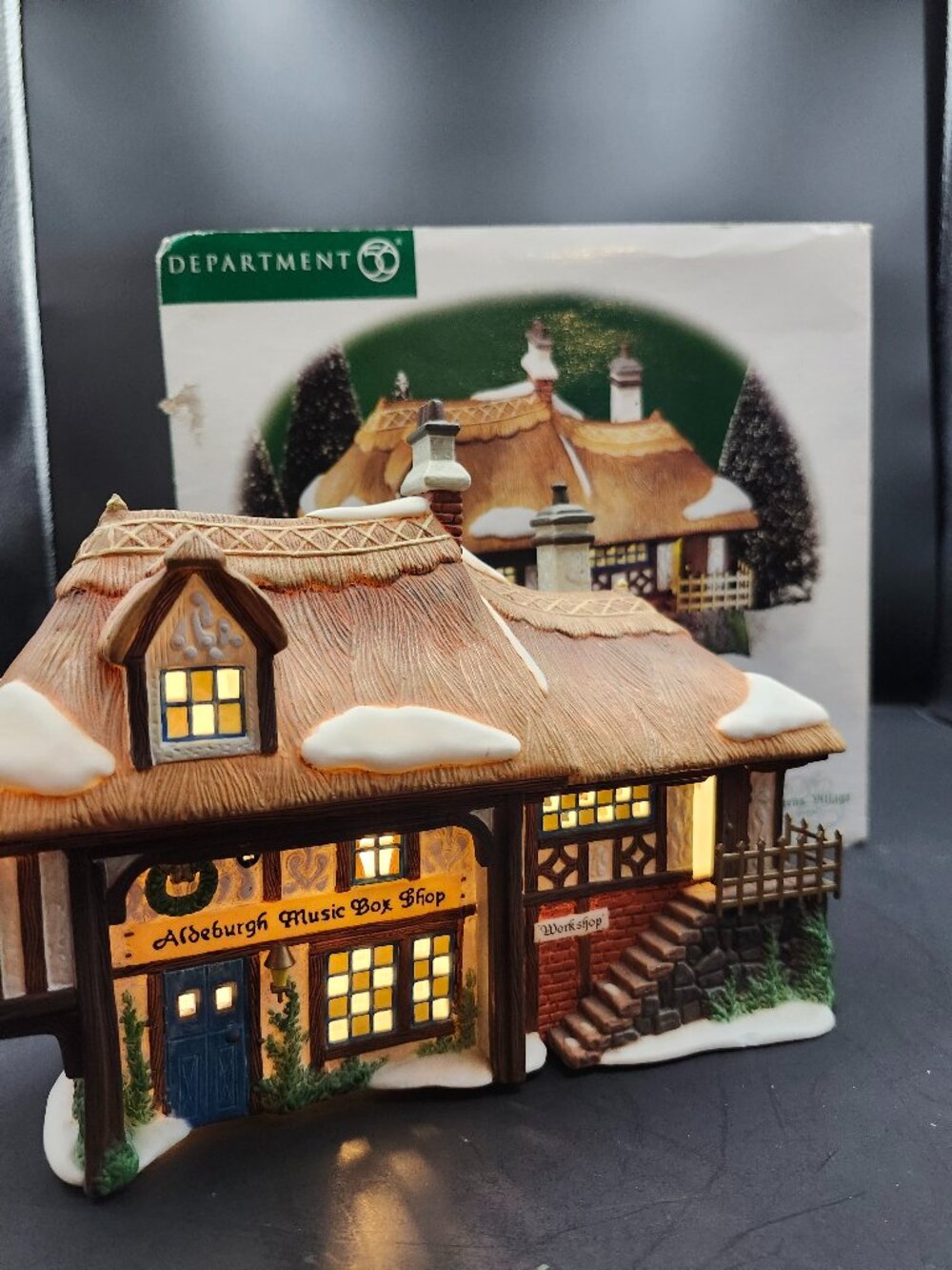 Department 56 Dickens' Village Aldeburgh Music Shop Lighted Collectible House